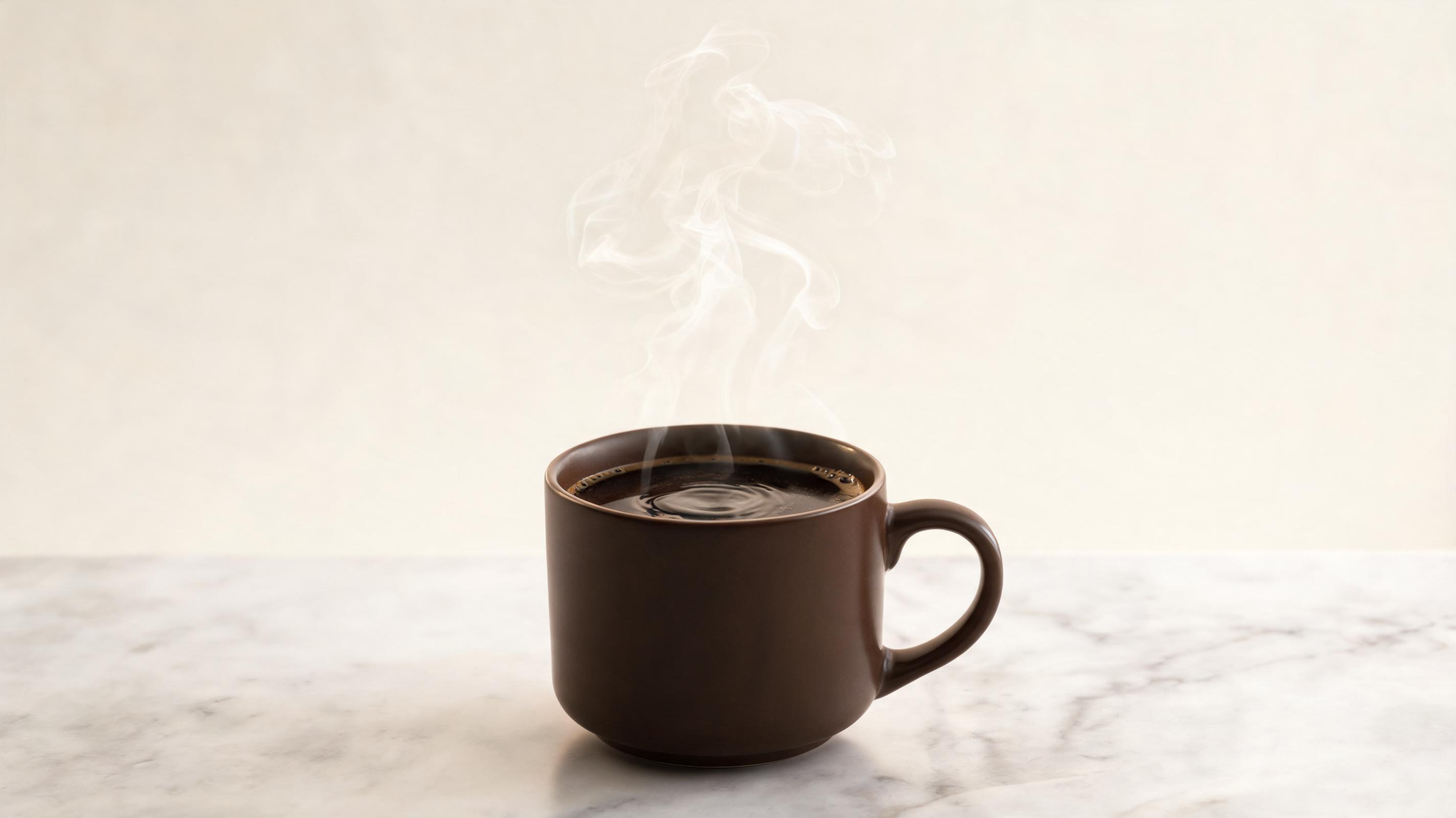 Anuncio de producto de café en cámara lenta